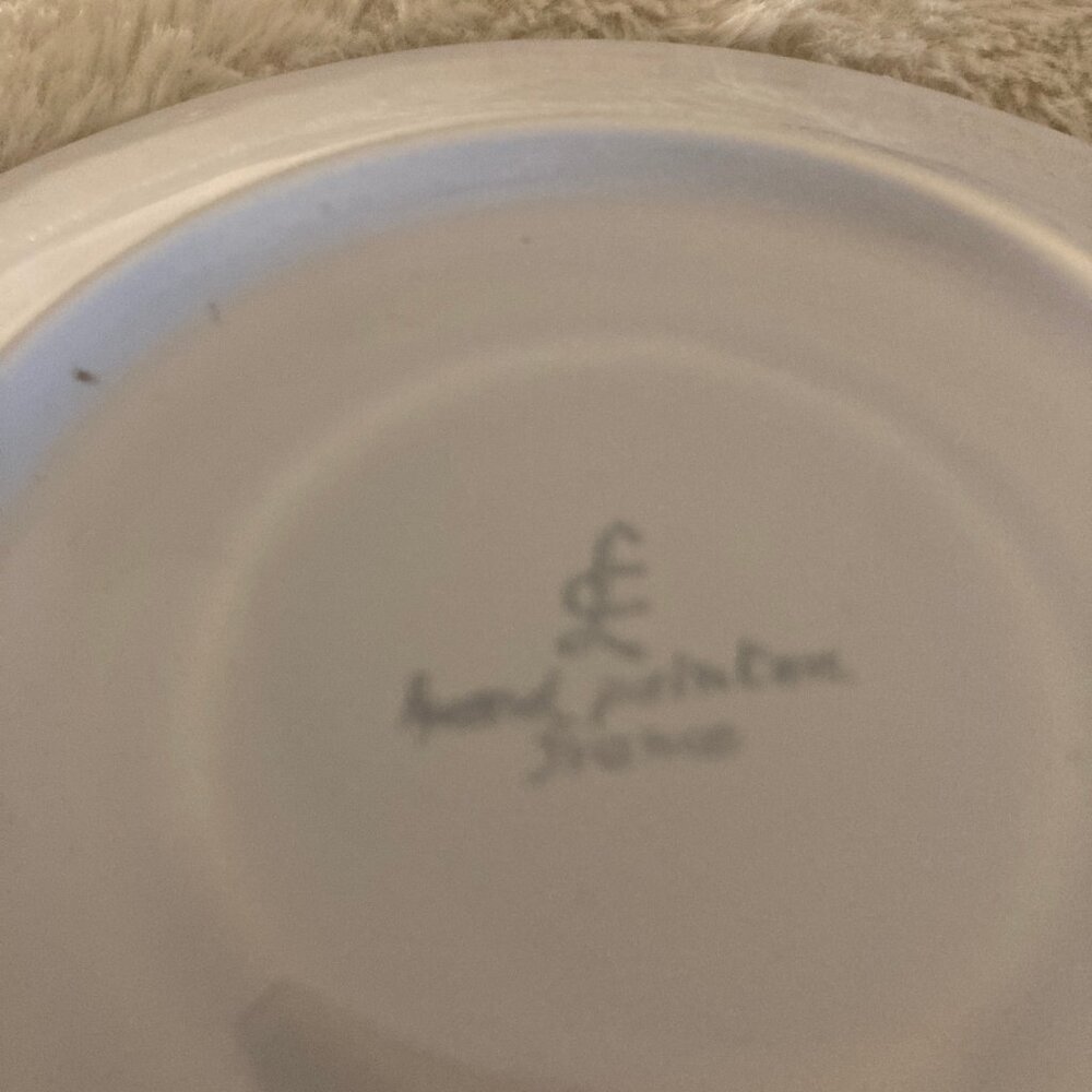 Longchamp "Perouges"2-3/8" Flat Cup & Saucer - Picture 4 of 4
